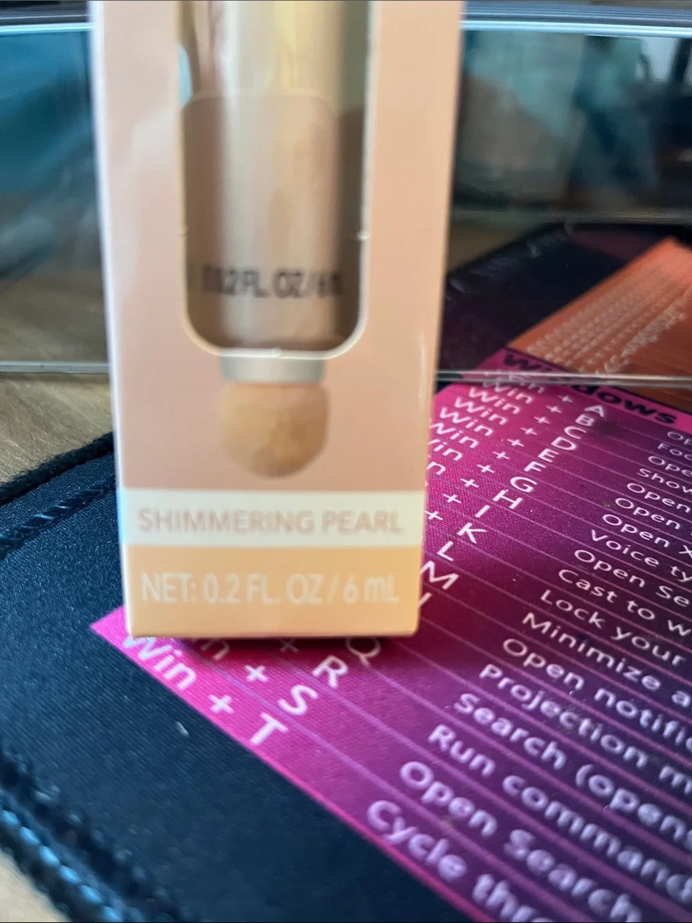 Glow Up Highlighter - Shimmering Pearl (Creamy Peach)